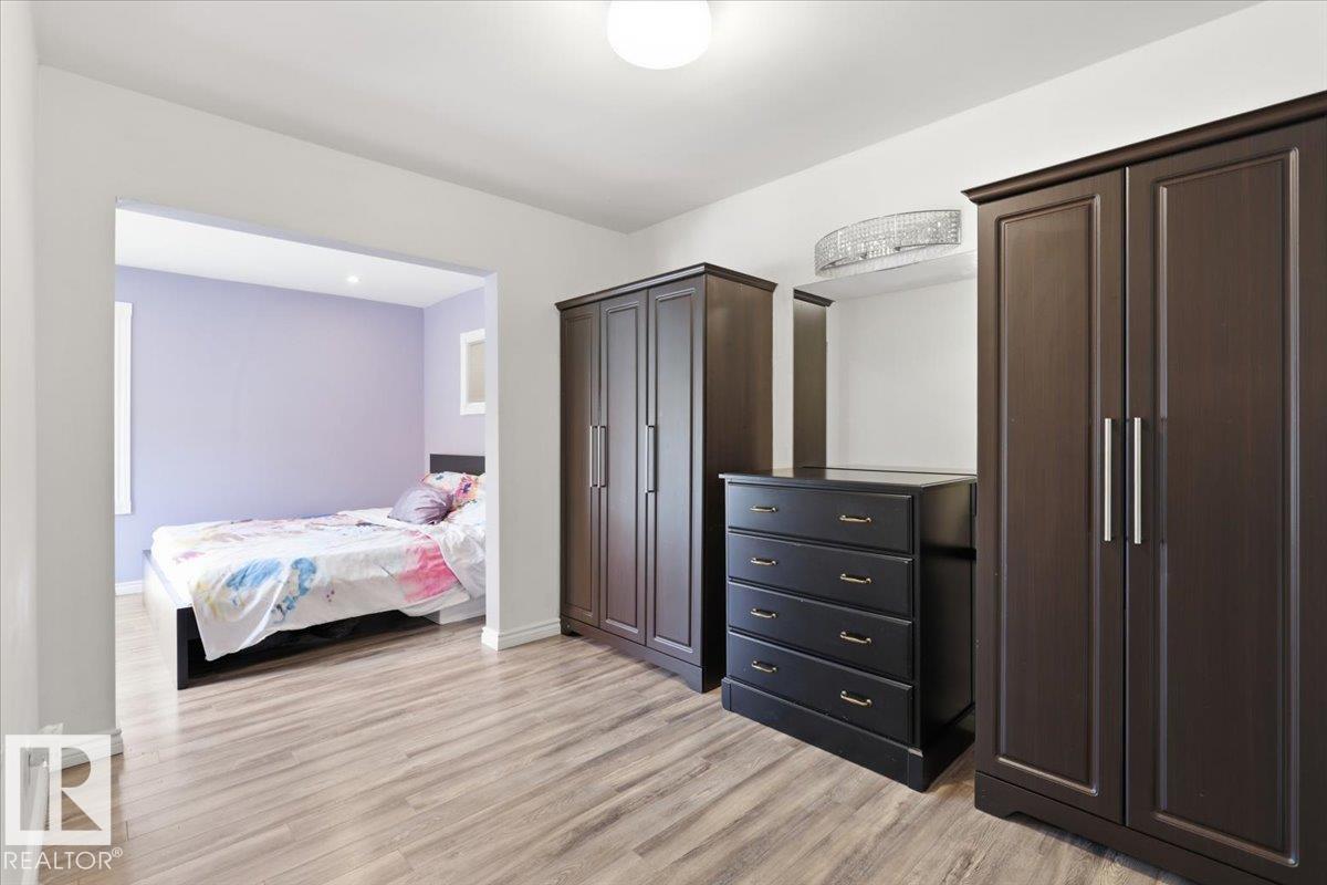10834 134 ST NW - 12