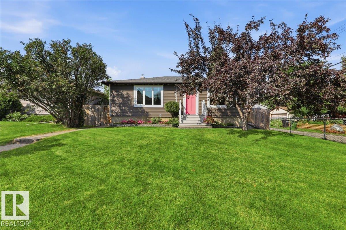 10834 134 ST NW - 2