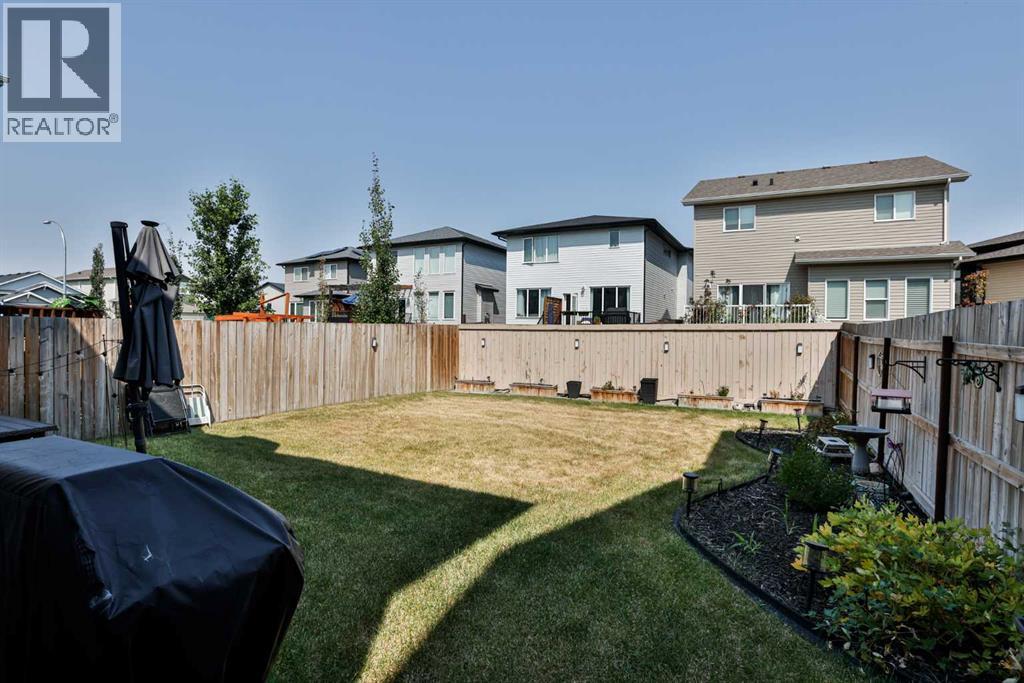630 Moonlight Lane W - Image 24