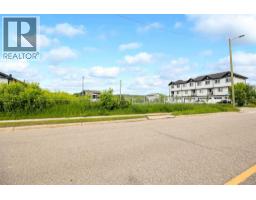 7204 Bulyea Avenue, Fort Mcmurray, AB T9H1B3 Photo 12