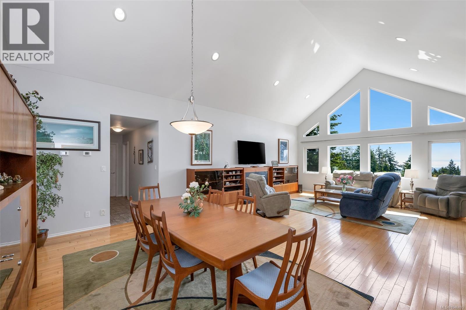 402 Seedtree Rd - Image 4