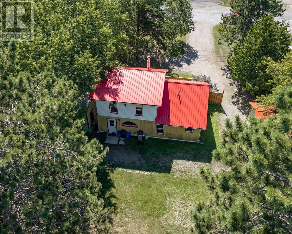 162 Riverside Drive West - 29