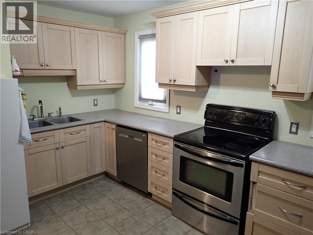15 BLAIR Avenue - 6