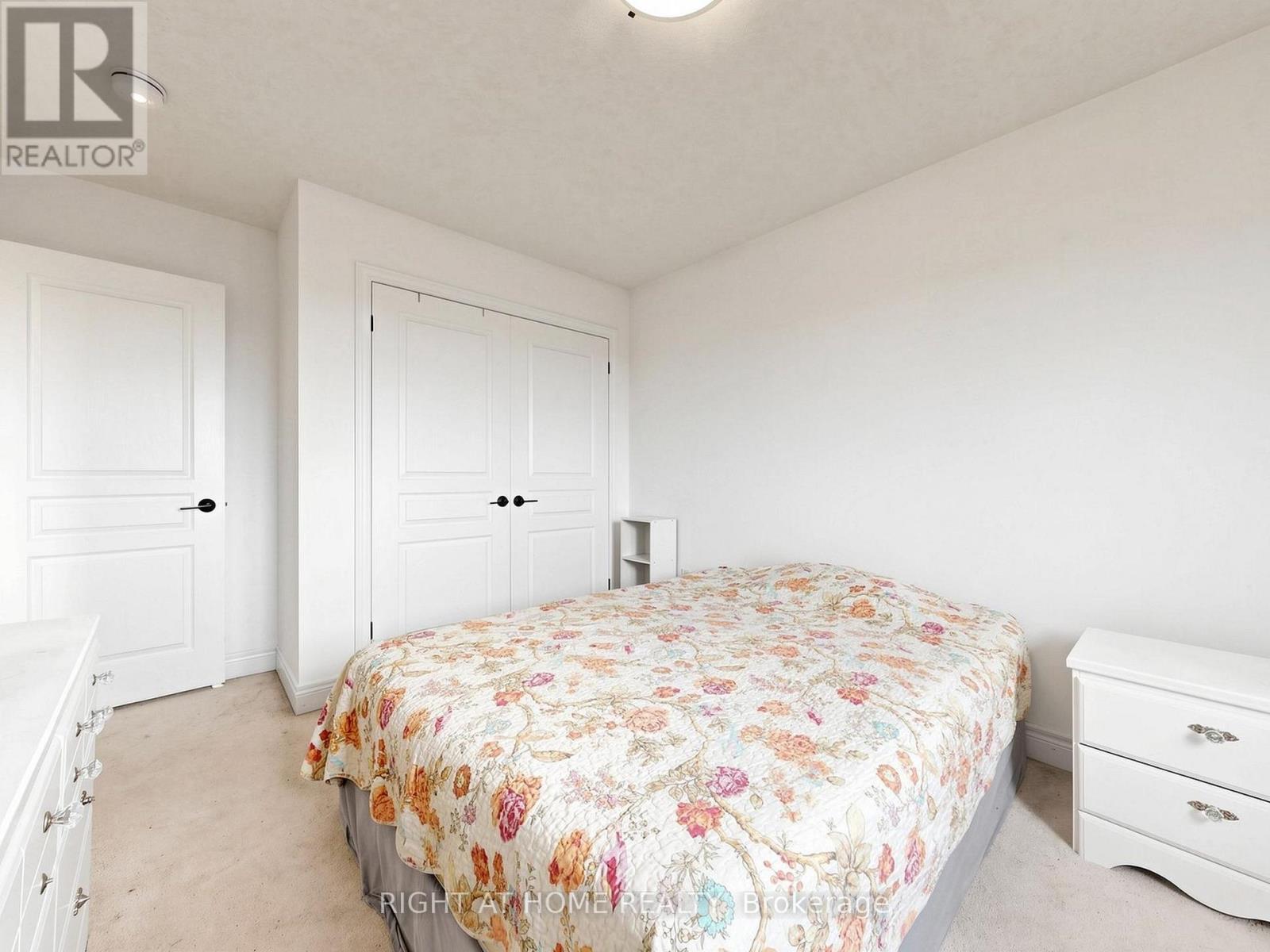 22 SPARROW CRESCENT - 29