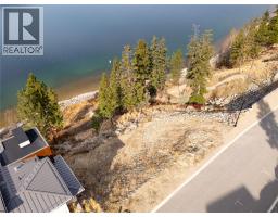 3504 Arrowroot Drive, Kelowna, BC V1V3G2 Photo 25