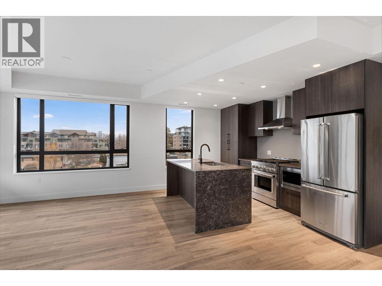 216 3051 Abbott Street, Kelowna