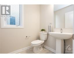 Kitchen - 262 Tullaghan Heights, Ottawa, ON K2J7C2 Photo 6