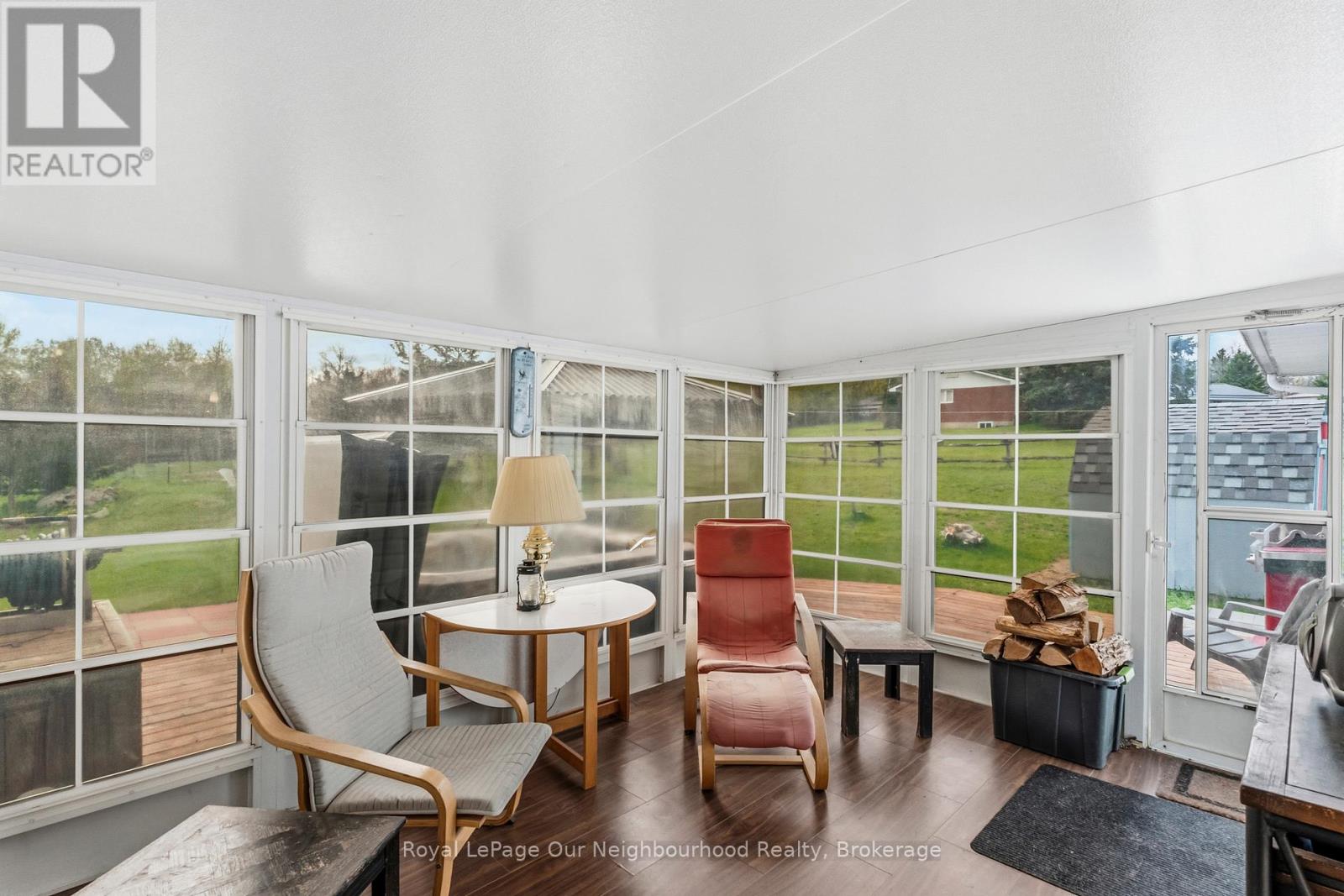 23 FLYING CLUB ROAD - Image 20