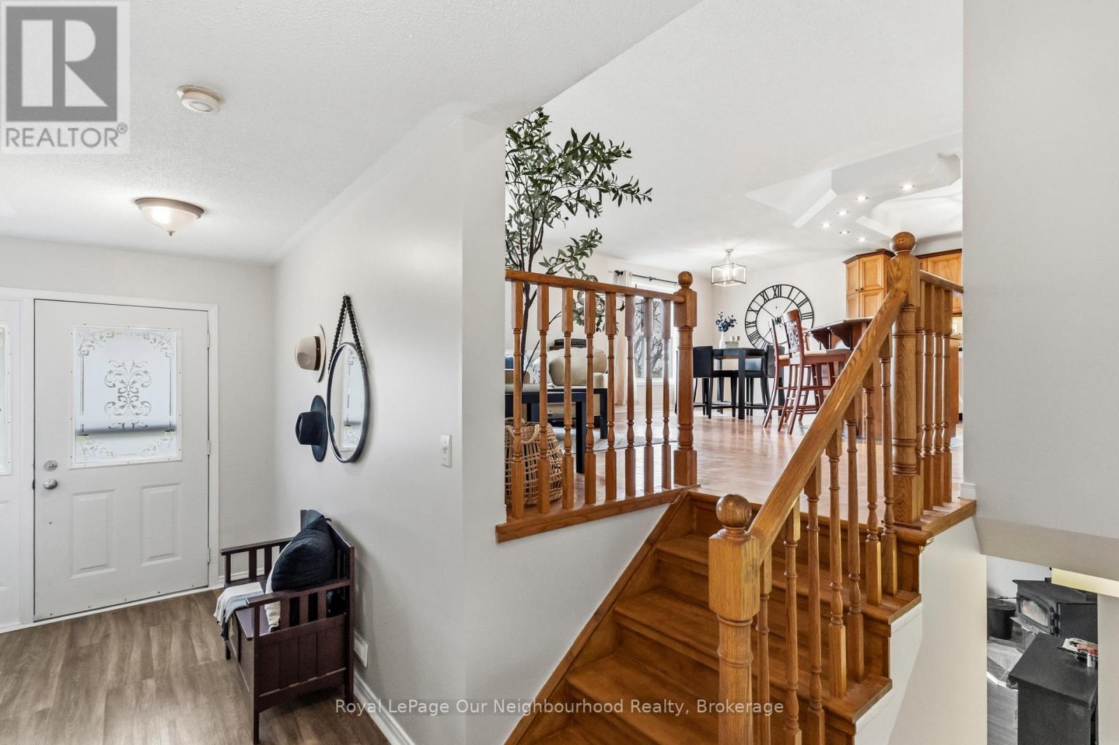 23 FLYING CLUB ROAD - Image 6