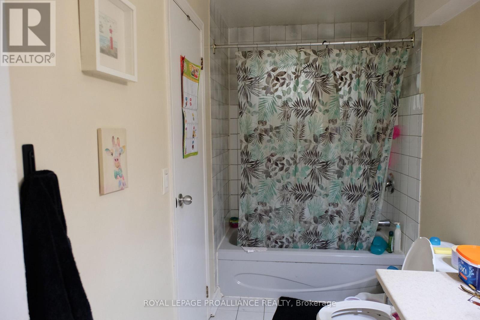 60 WALLBRIDGE CRESCENT - Image 16