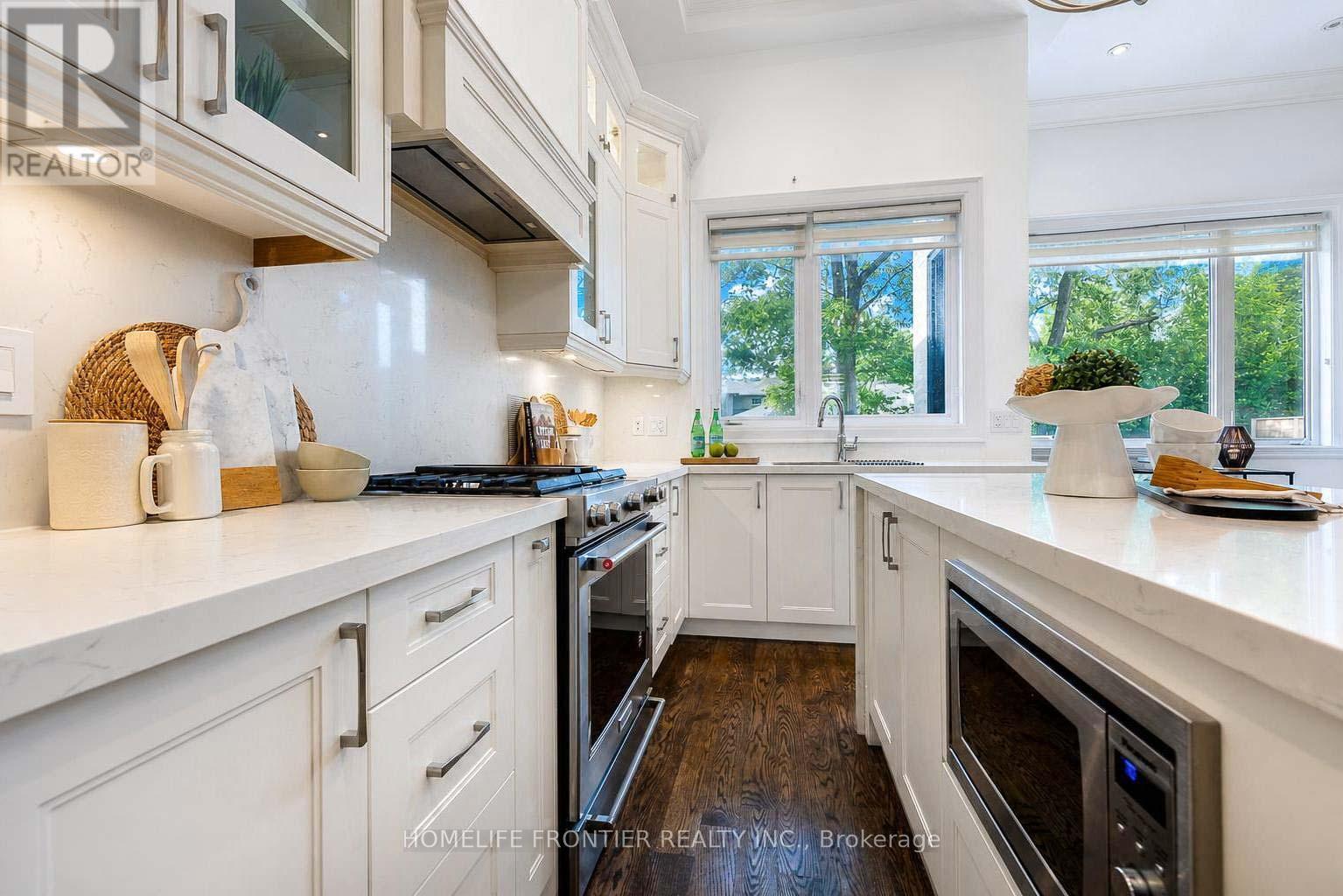 82 CAMERON AVENUE - 11