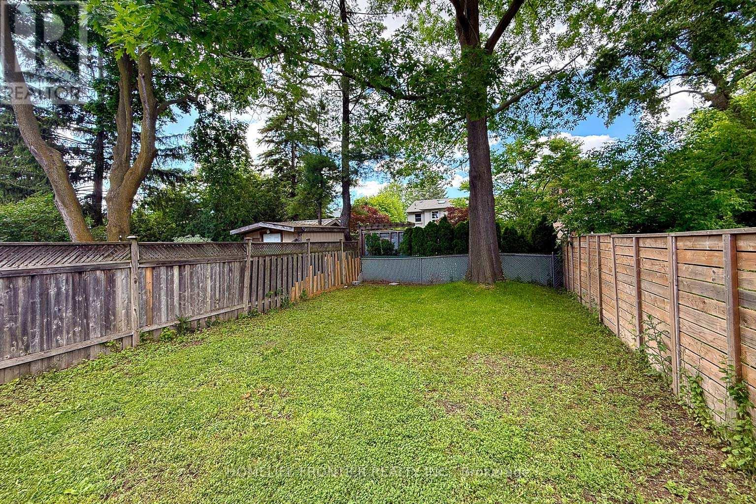 82 CAMERON AVENUE - 44