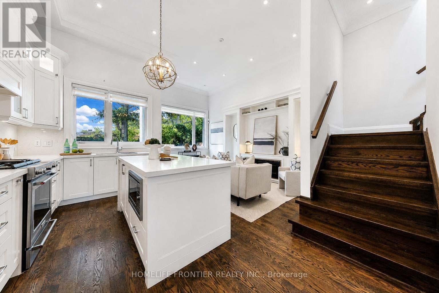 82 CAMERON AVENUE - 8
