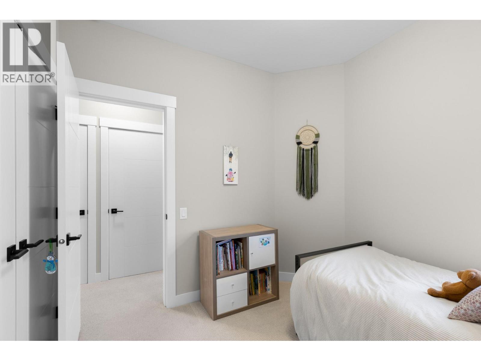3220 Hilltown Drive Unit# 6, Kelowna