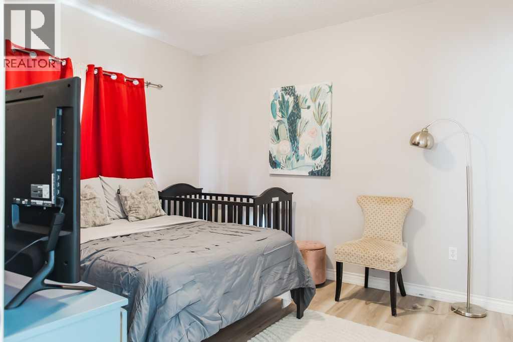#203 9225 LAKELAND DR - 13