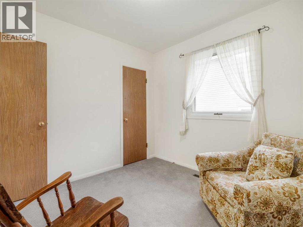 2110 19 Avenue S - Image 12