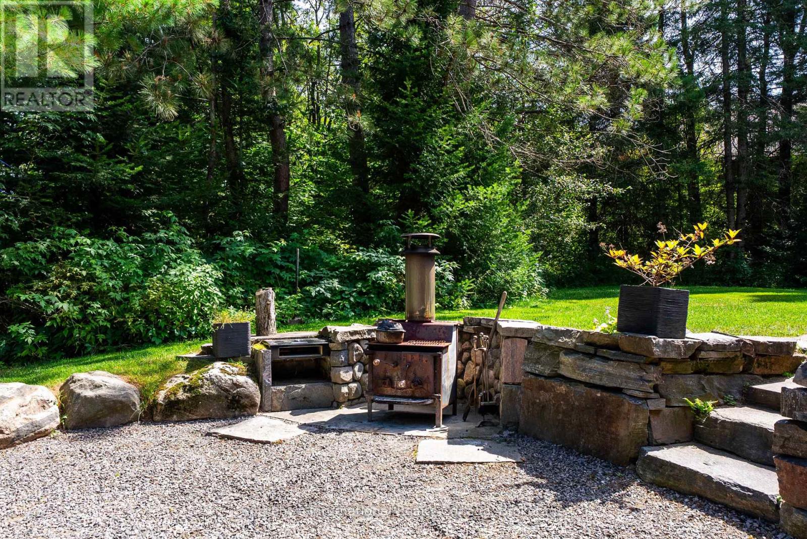 132 DOUGLAS DRIVE - Image 28