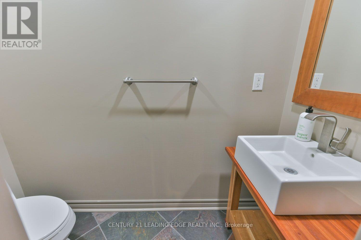 12 TAYLOR DRIVE - Image 36