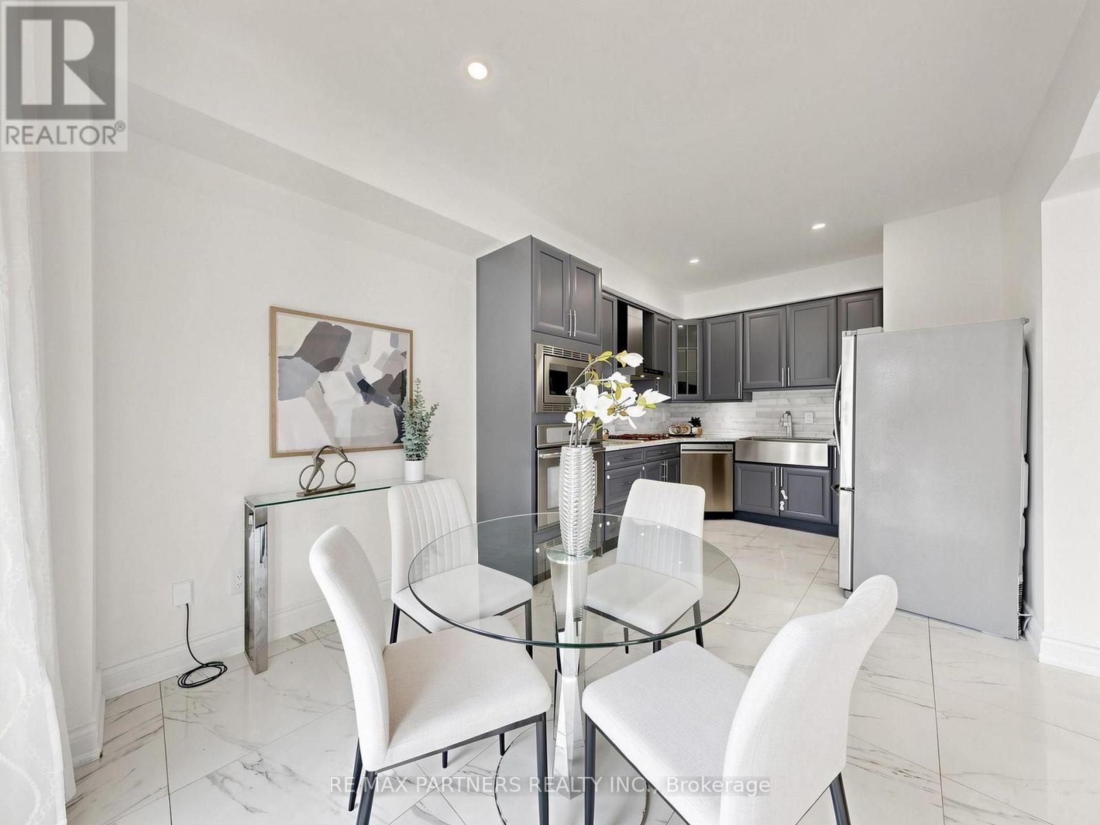 21 RUSSELL HILL ROAD - 11