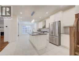 2pc Bathroom - 52 Pointer Street, Cambridge, ON N3E0B4 Photo 11