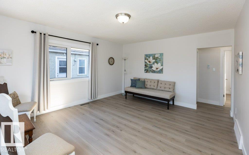 10123 104 ST - Image 7