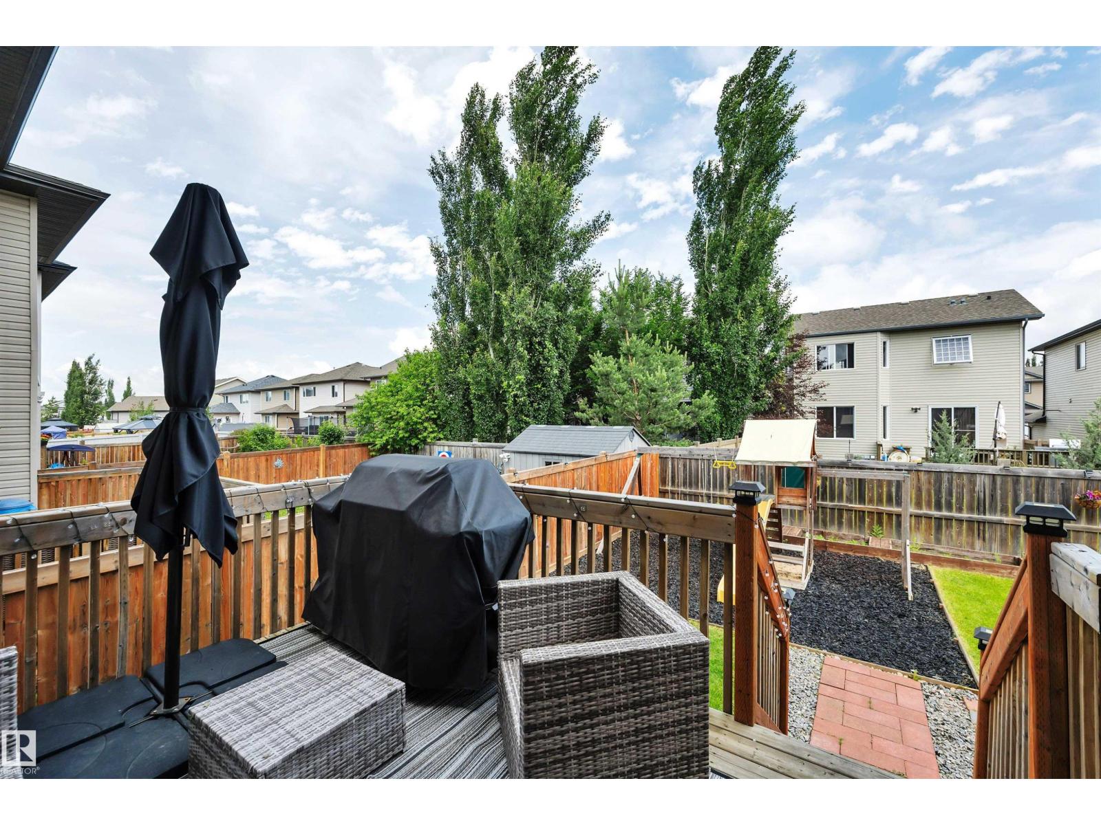 137 AWENTIA ST - Image 39