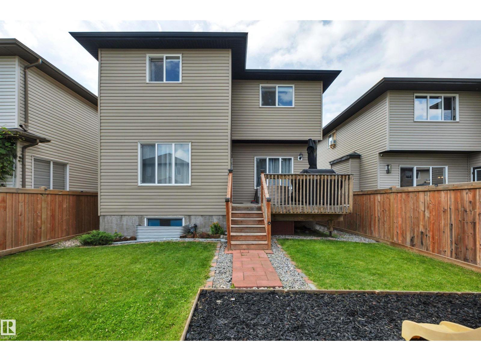137 AWENTIA ST - 41