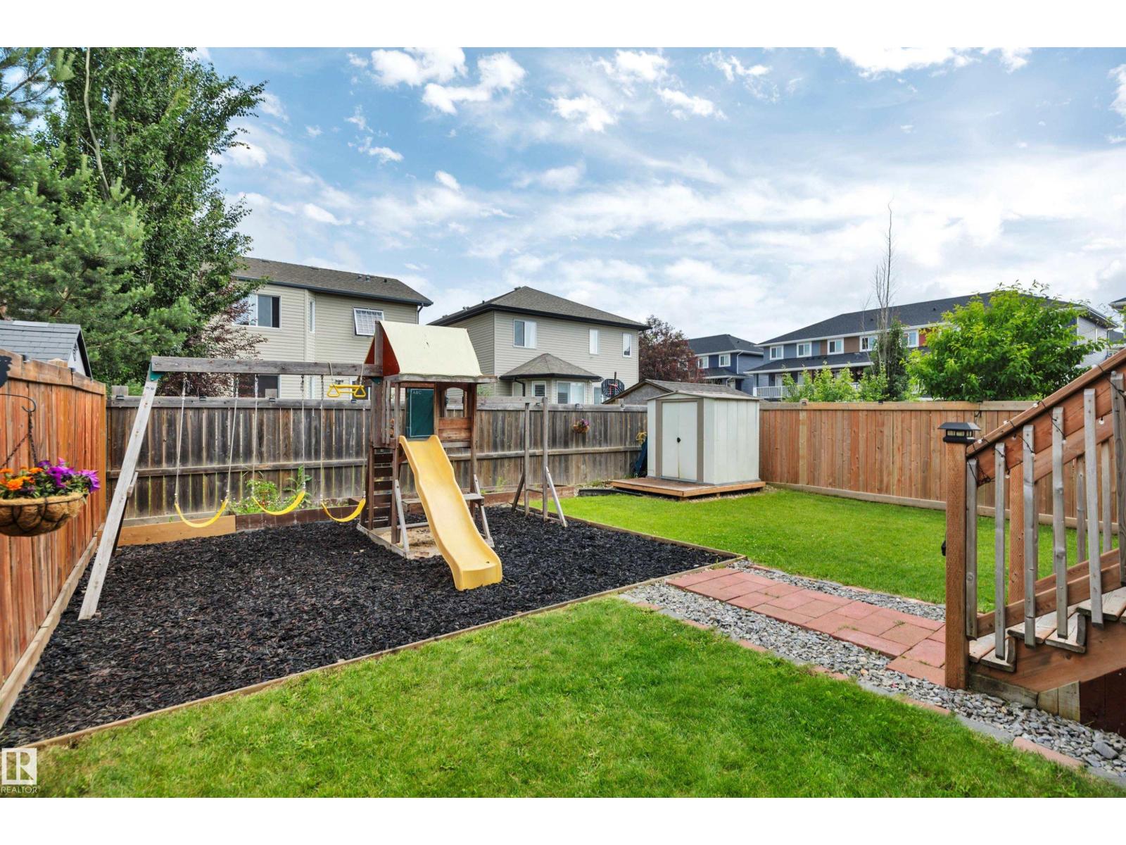 137 AWENTIA ST - Image 43