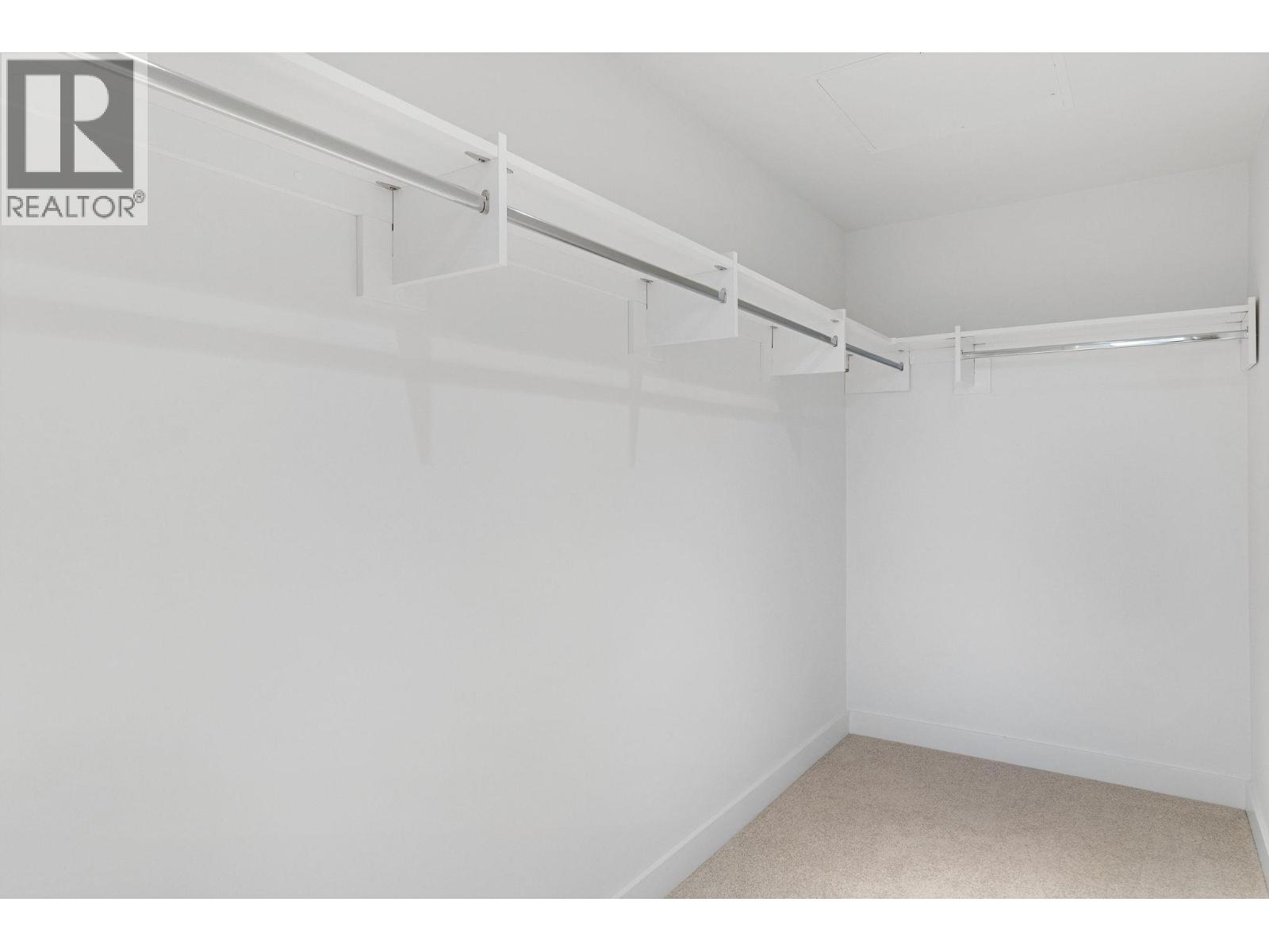 401 3051 Abbott Street, Kelowna