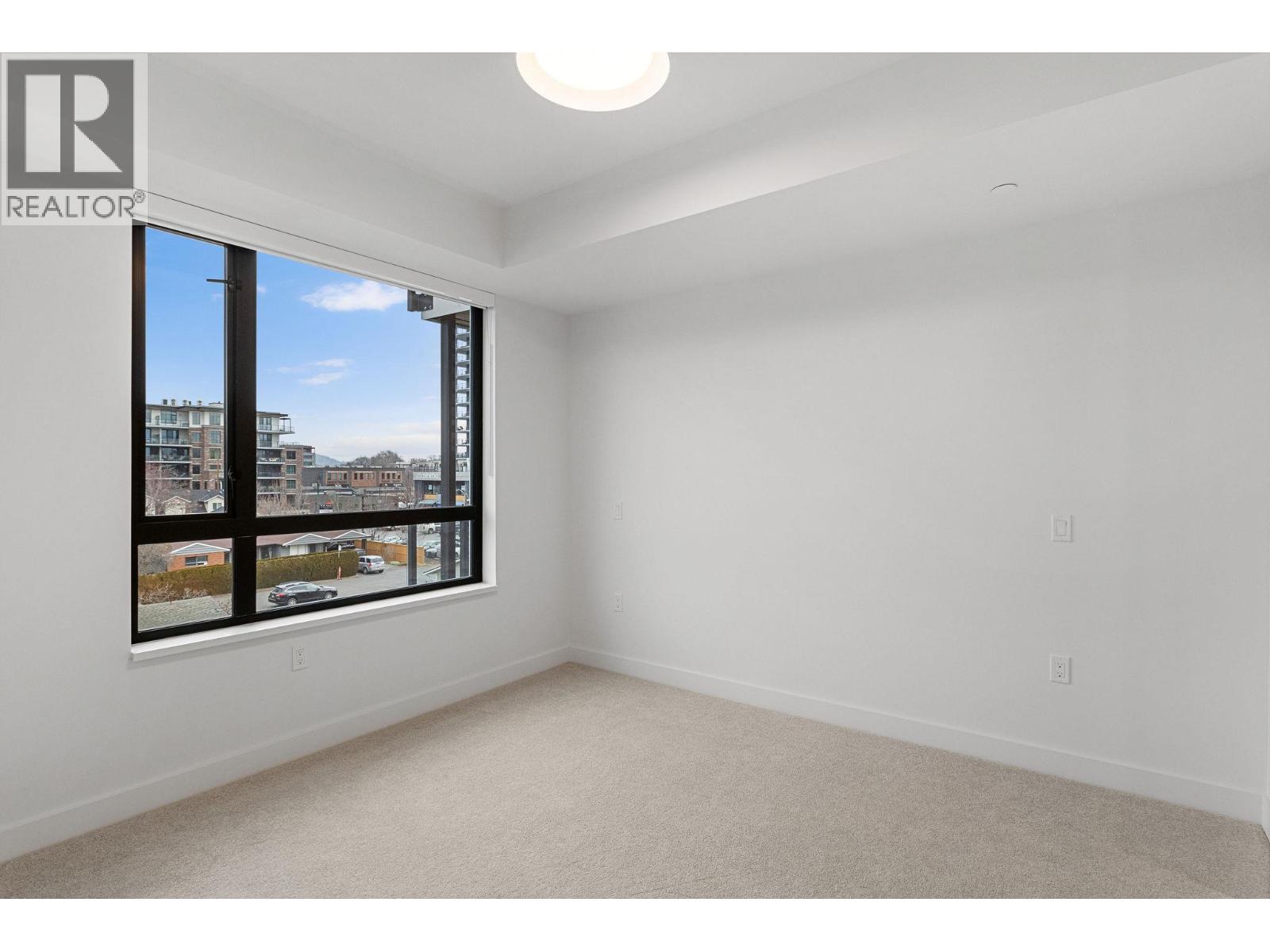 401 3051 Abbott Street, Kelowna