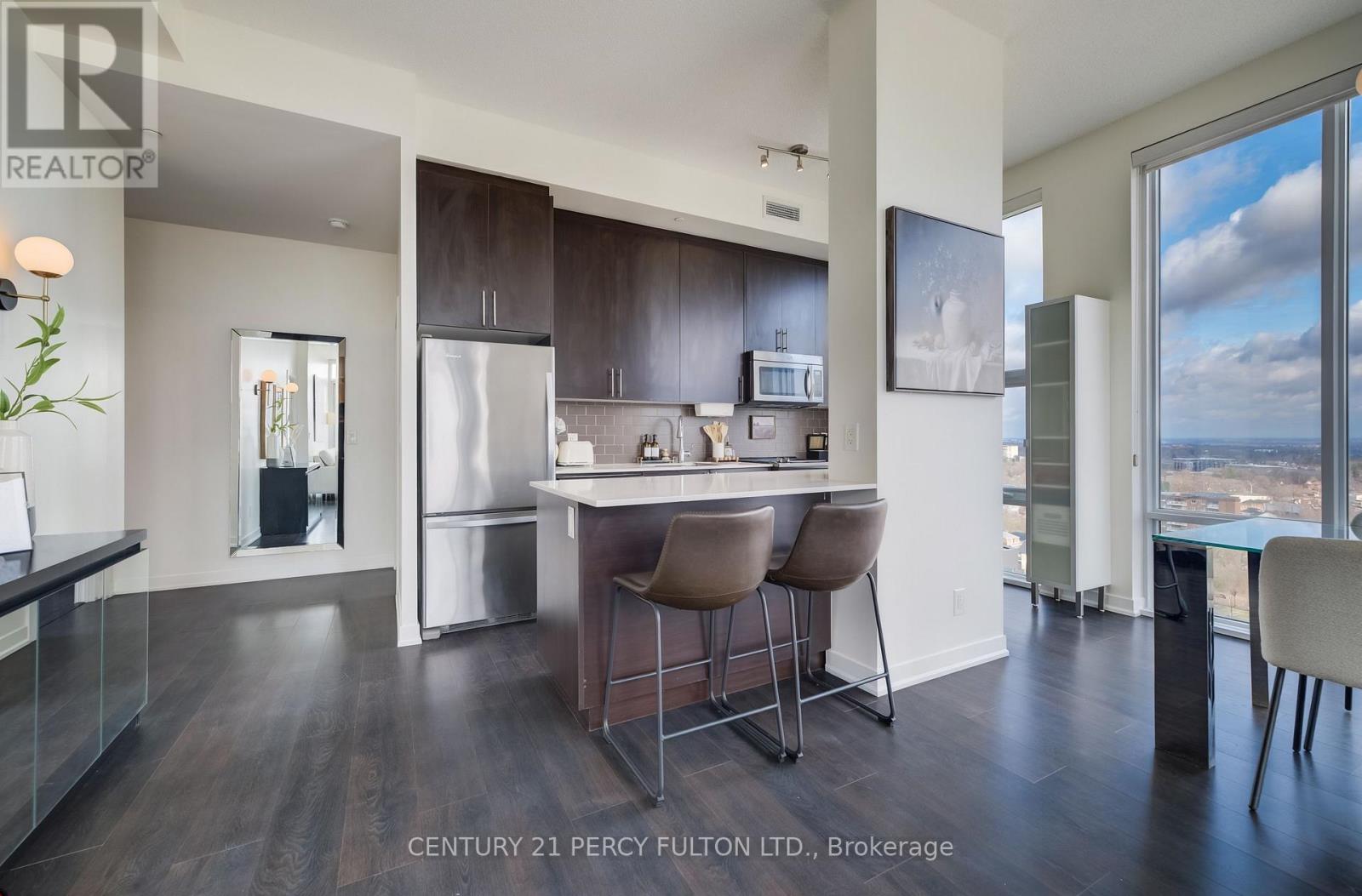 #1703 85 Duke Street West, Kitchener, Ontario, N2H4Y7, Kitchener, Ontario — photo 4 of 5