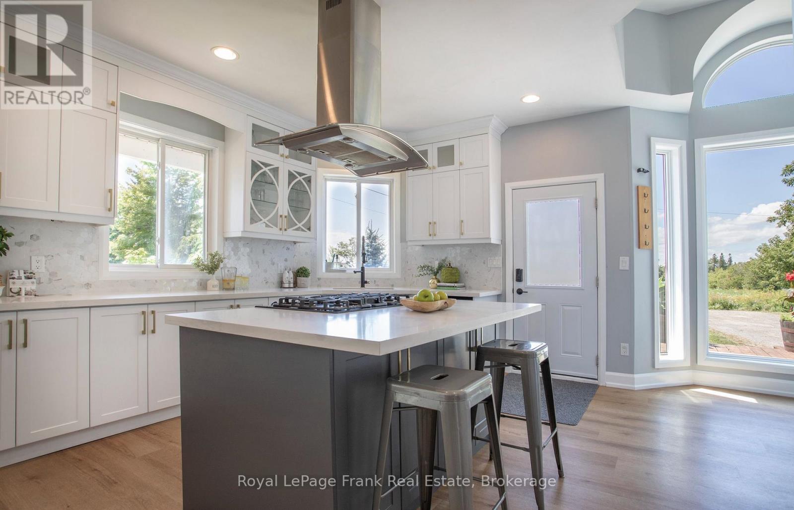 86 EAST BEACH ROAD - Image 15