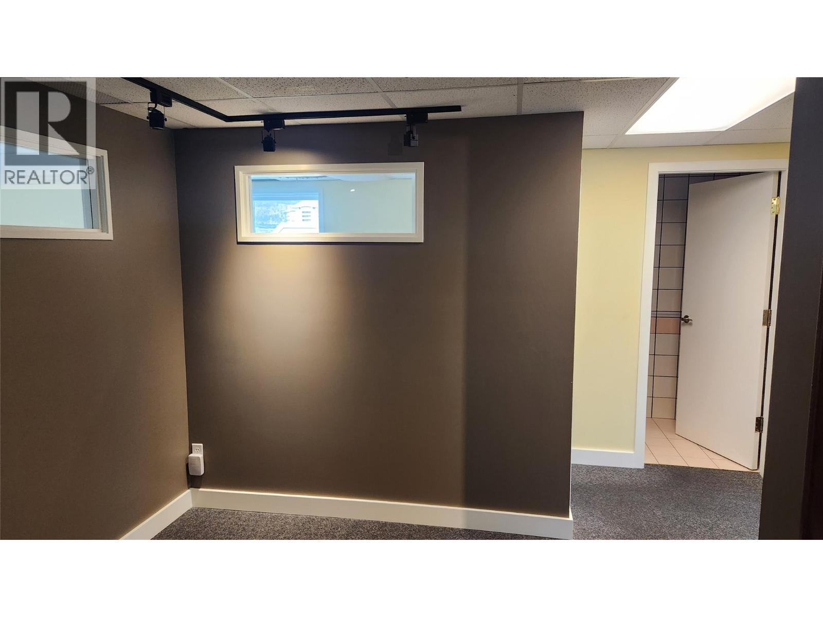 301 MAIN Street Unit# 301, Penticton