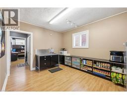 1260 Highway 8, Stoney Creek, ON L8E5Y3 Photo 10