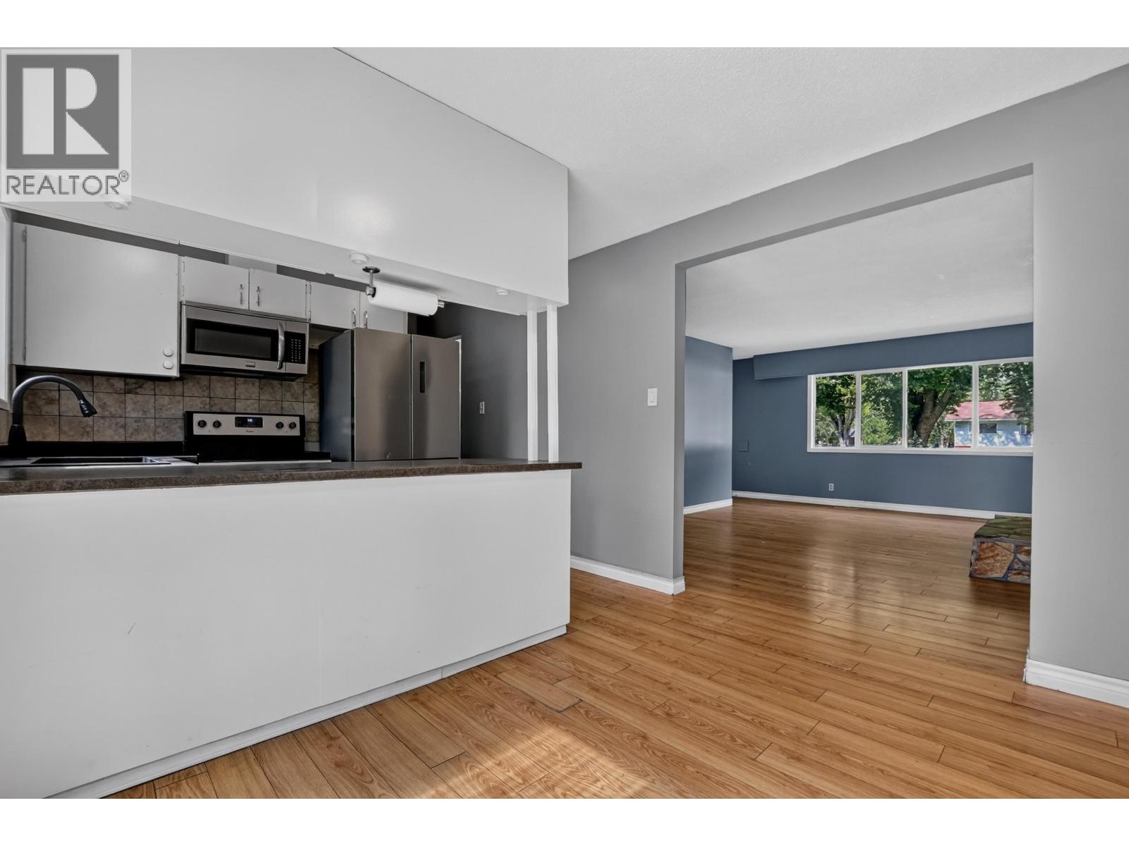 109 MCKENZIE AVENUE - Image 7