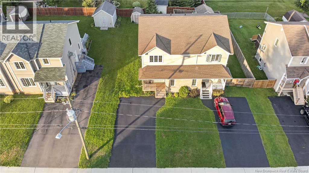11 Berry Street - Image 30