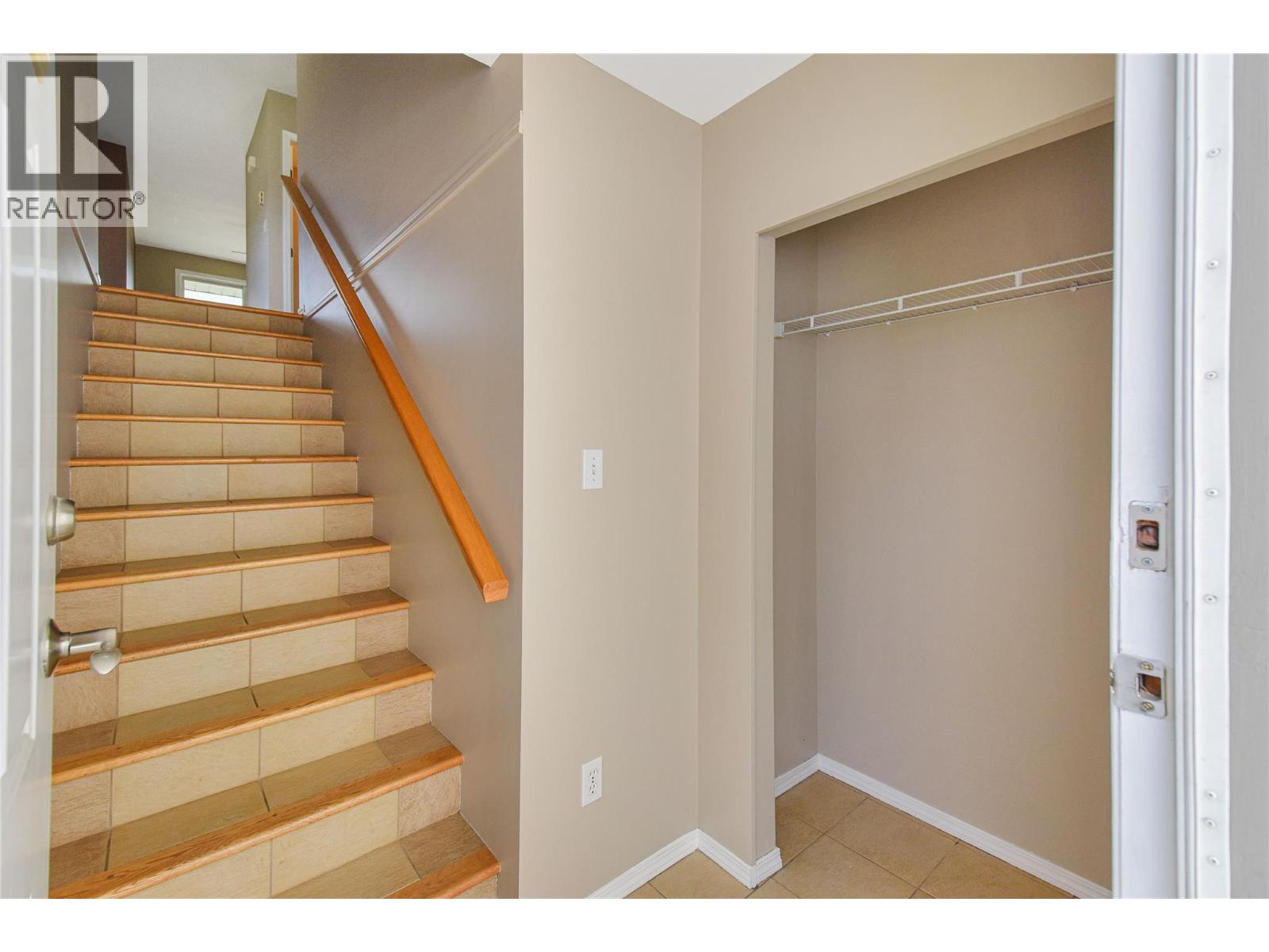 1004 23rd Ave N Unit# 219, Cranbrook
