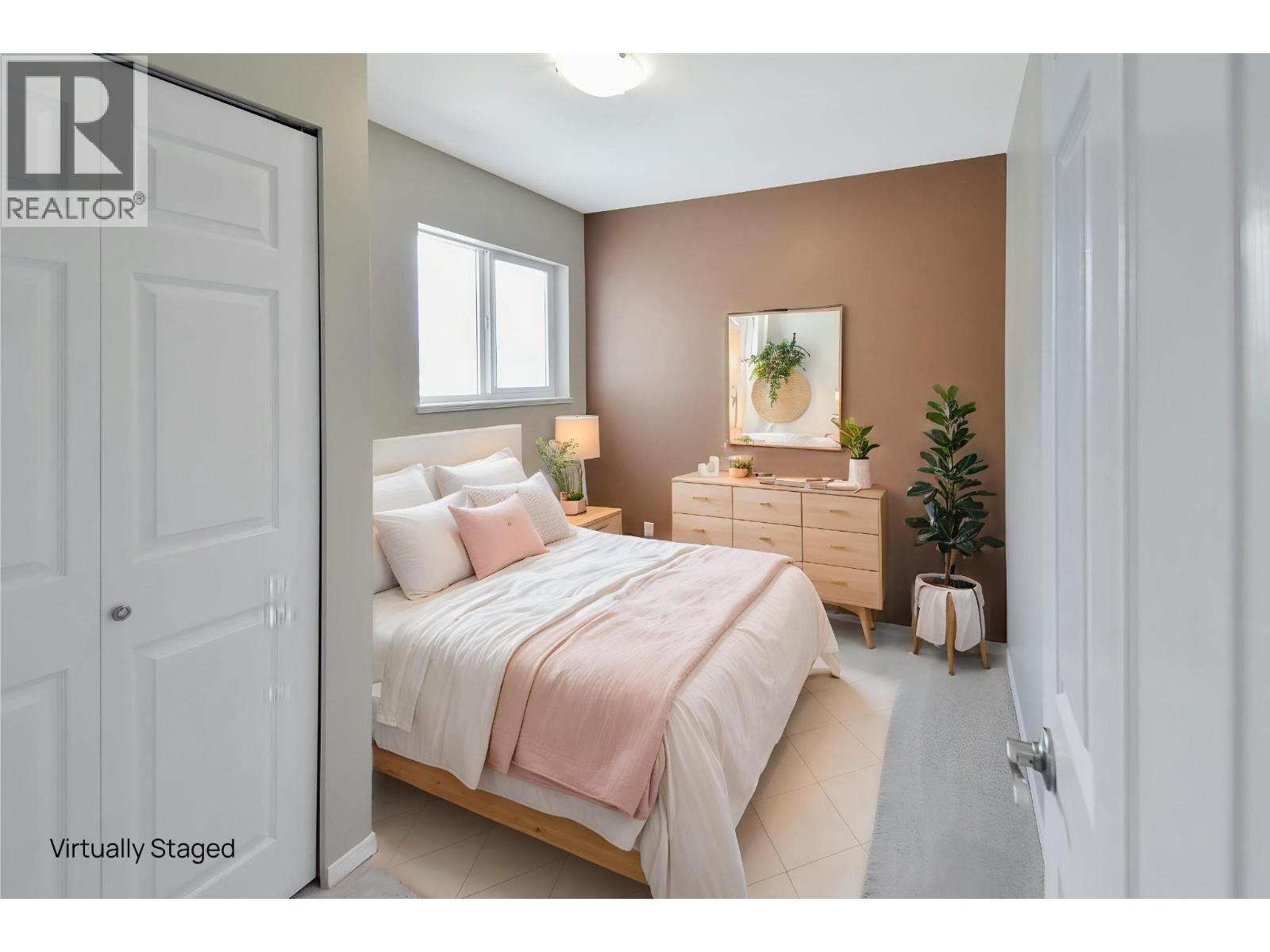 1004 23rd Ave N Unit# 219, Cranbrook