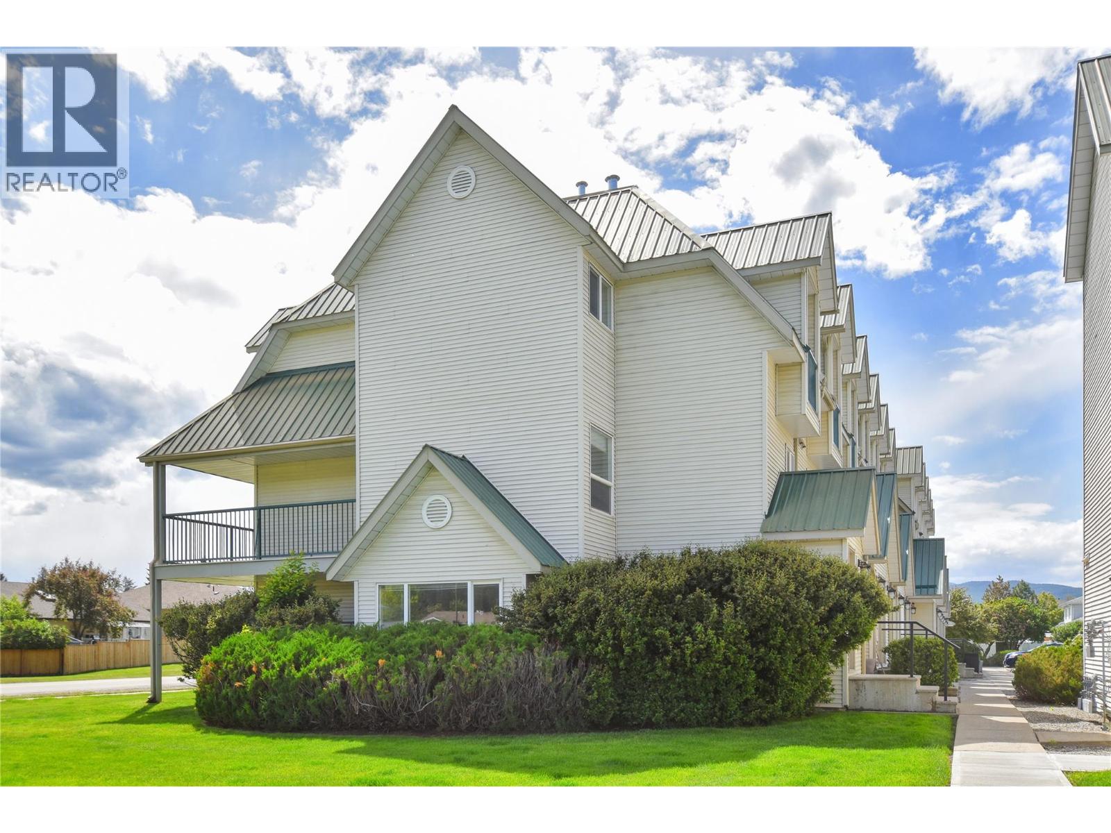 1004 23rd Ave N Unit# 219, Cranbrook