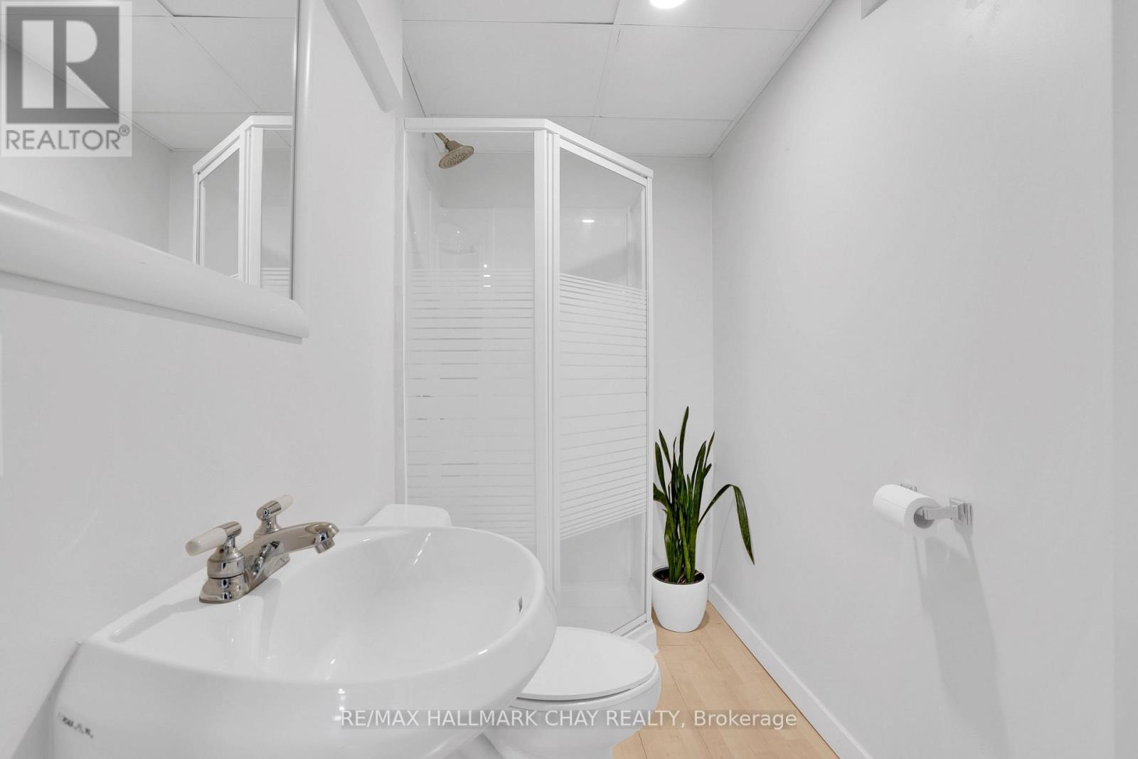 100 COPEMAN CRESCENT - Image 20
