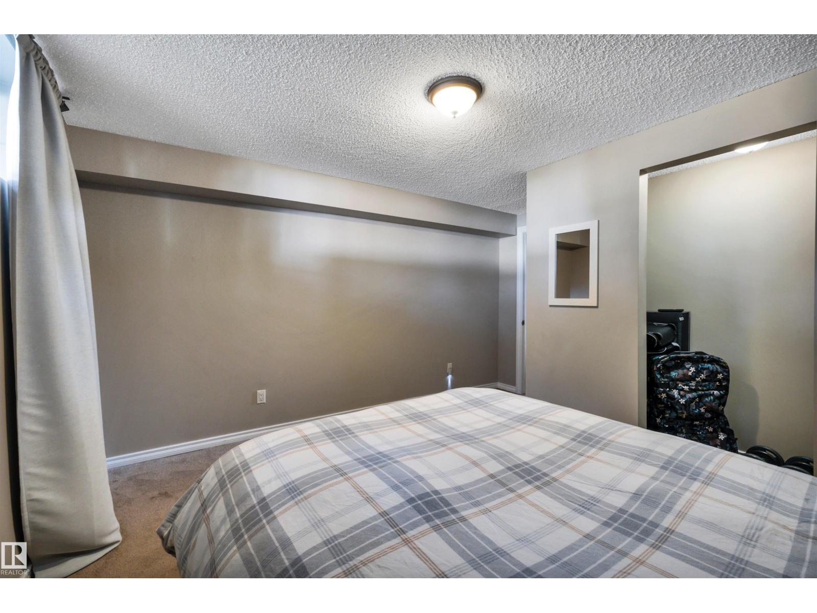 5608 STEVENS CR NW - 29