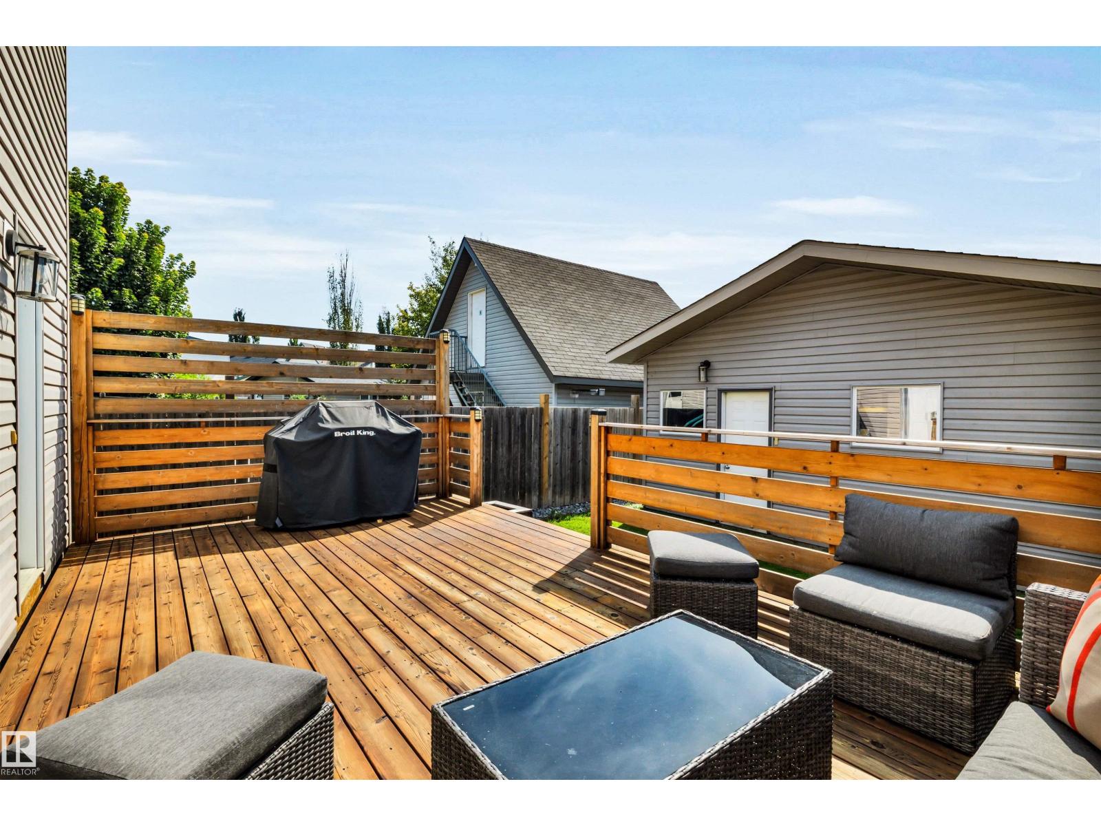 5608 STEVENS CR NW - 35