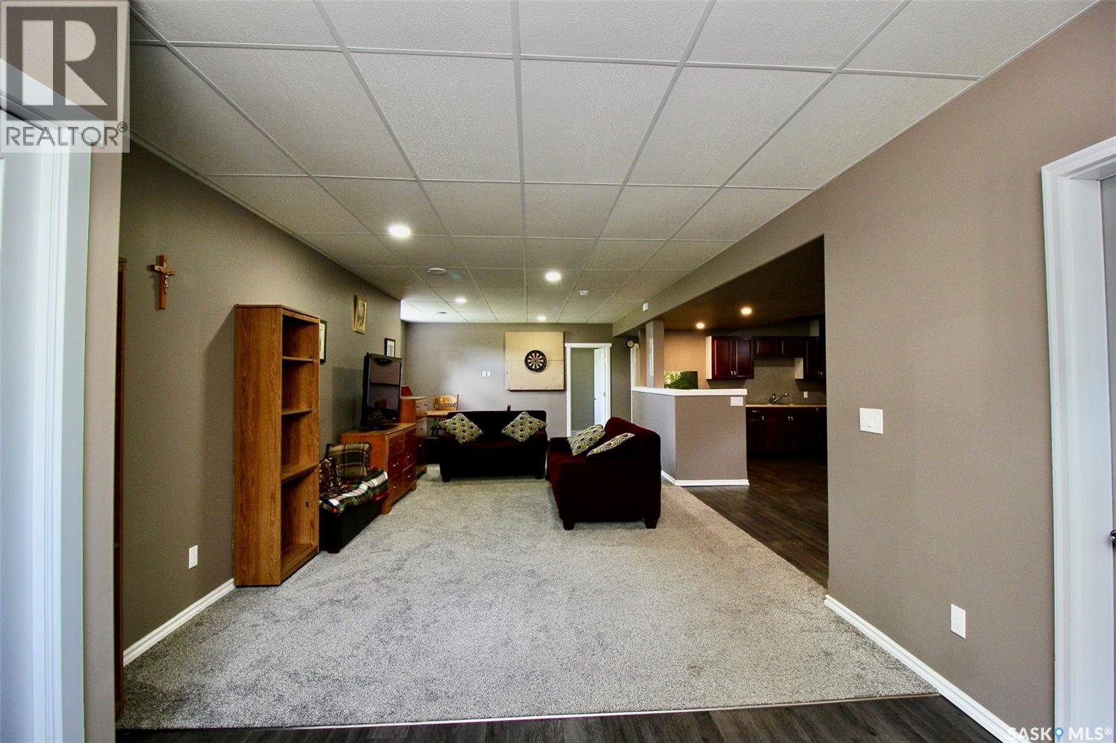 300 7th STREET - Image 28