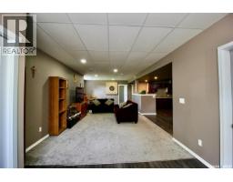 300 7th Street, Vonda, SK S0K4N0 Photo 28