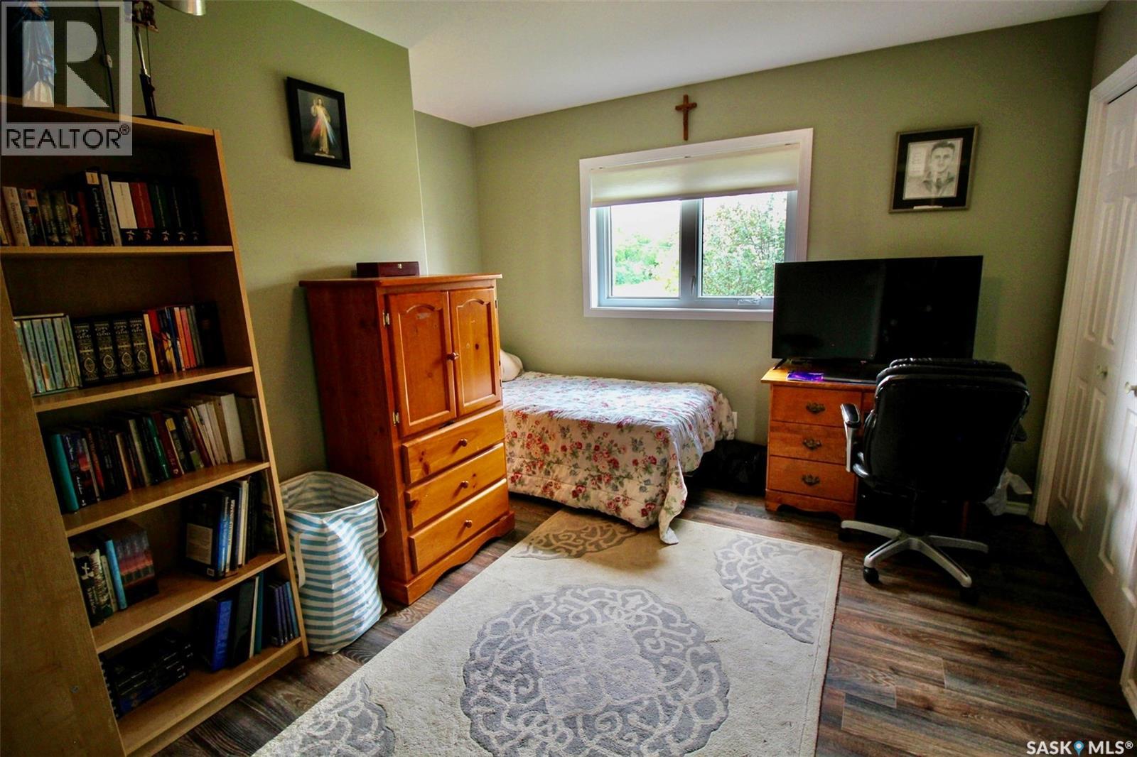 300 7th STREET - Image 18