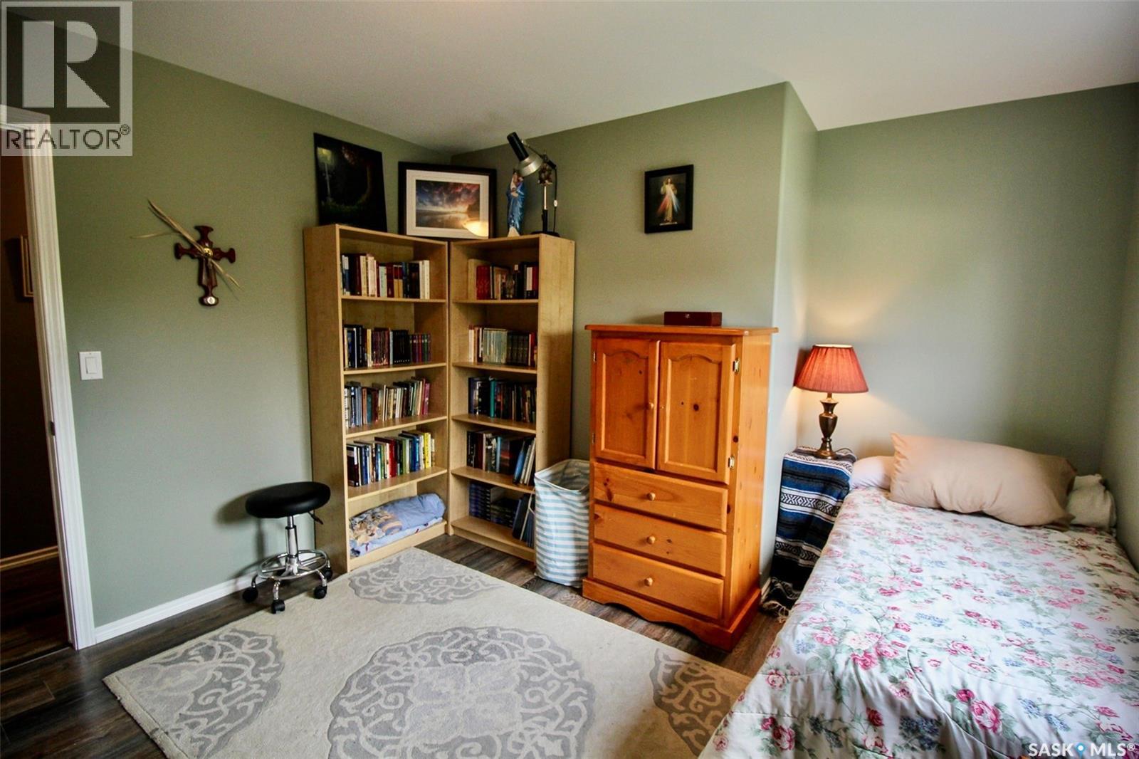 300 7th STREET - Image 19