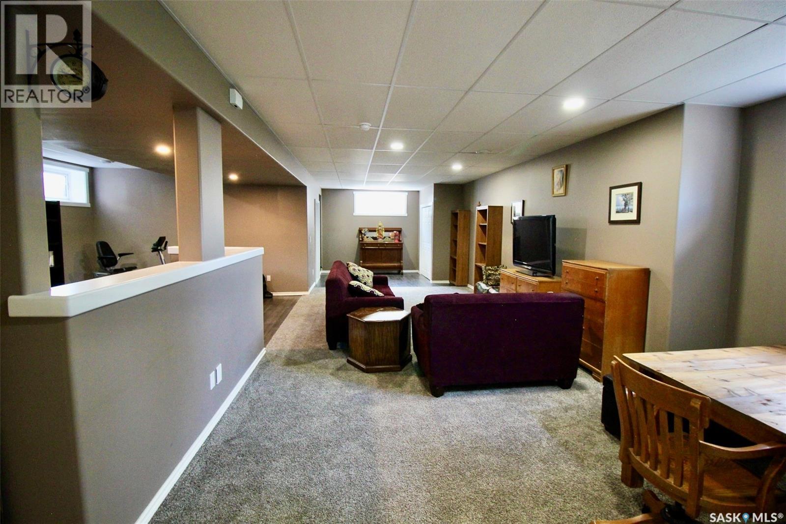 300 7th STREET - Image 27