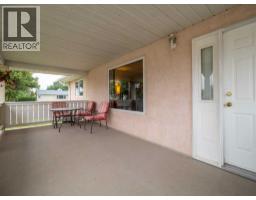 Family room - 5723 54 St, Taber, AB T1G1K9 Photo 6