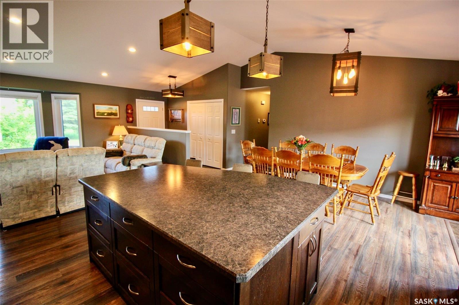 300 7th STREET - Image 11
