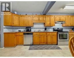 5723 54 St, Taber, AB T1G1K9 Photo 11